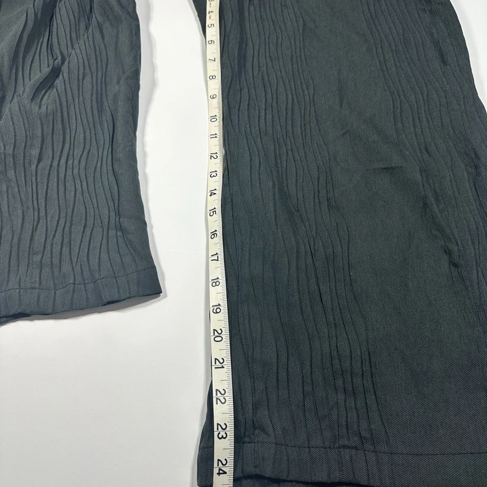 Woman’s Blanque Textured Wide Leg Pants Size 1​​ - Picture 2 of 8